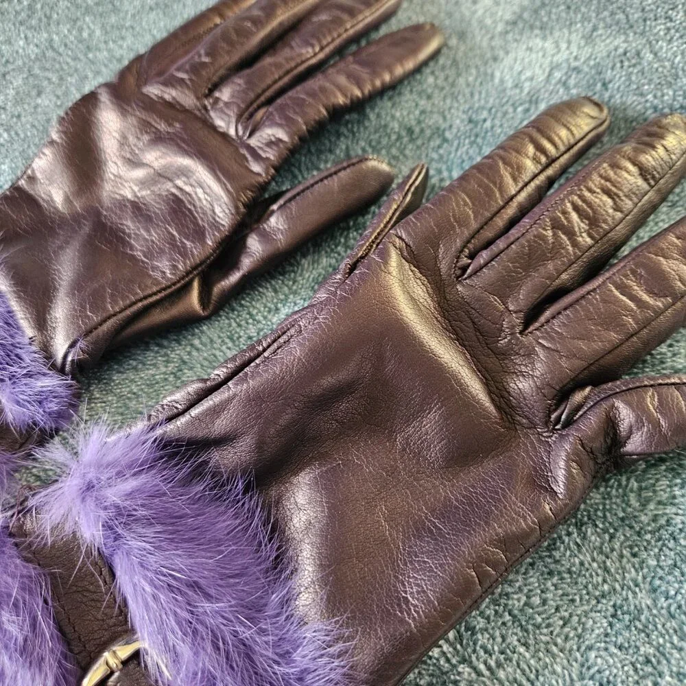 Cashmere by Bloomingdale's Purple Leather Gloves w/fur trim - Picture 3 of 9